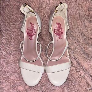 Sailor moon heels (sold as is) 8.5